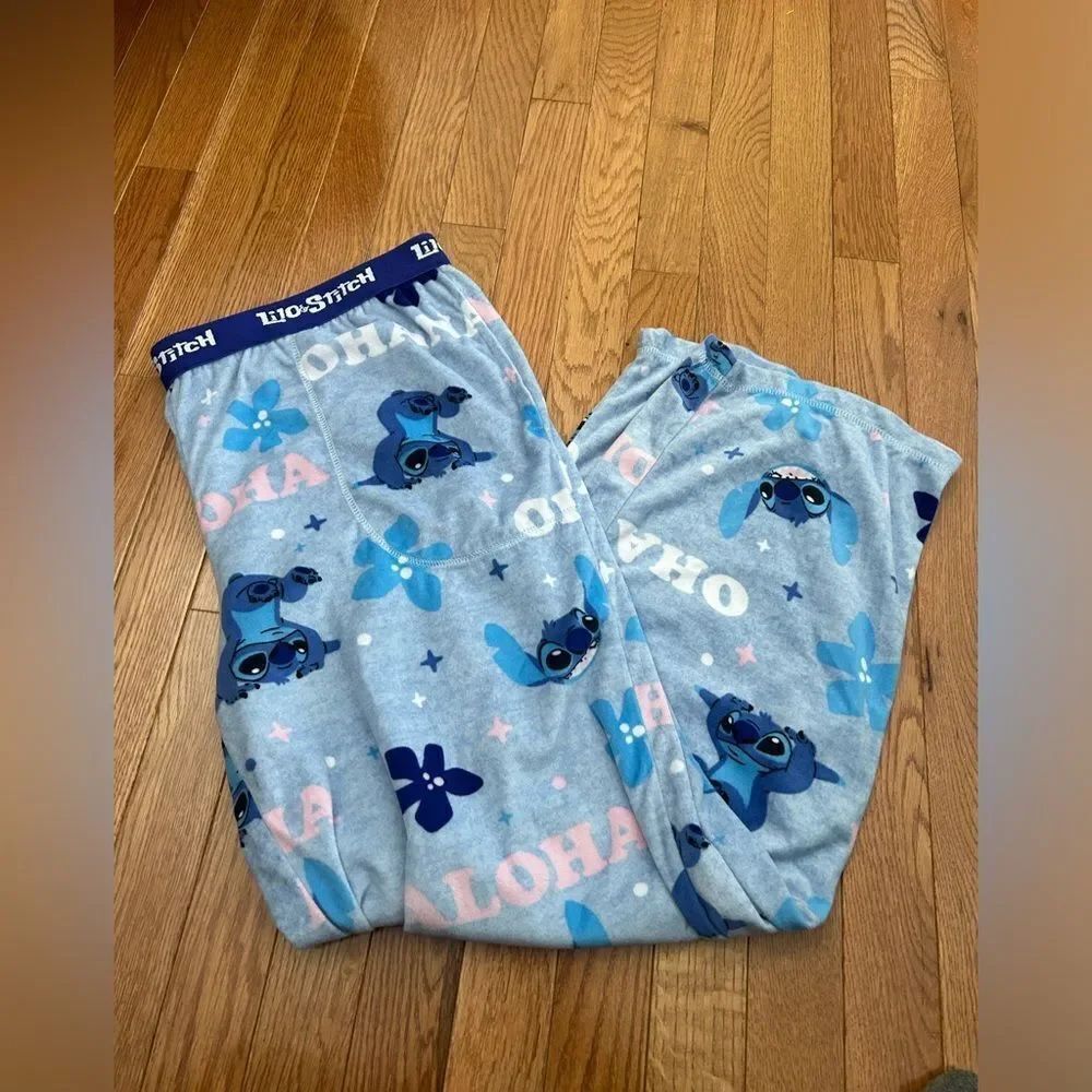 Women’s Disney Lilo & Stitch Fleece Pajama Pants